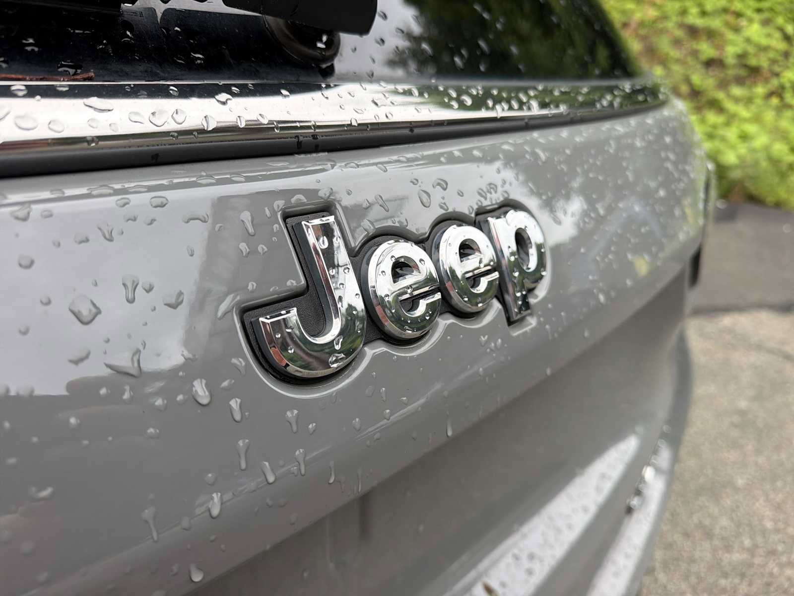 Used 2022 Jeep Compass Limited AWD/4WD image 30