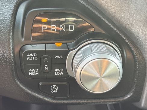 Used 2024 RAM 1500 Laramie image 21