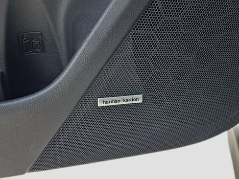 New 2025 Subaru Crosstrek 2.5i Limited w/ Popular Package #3A image 18