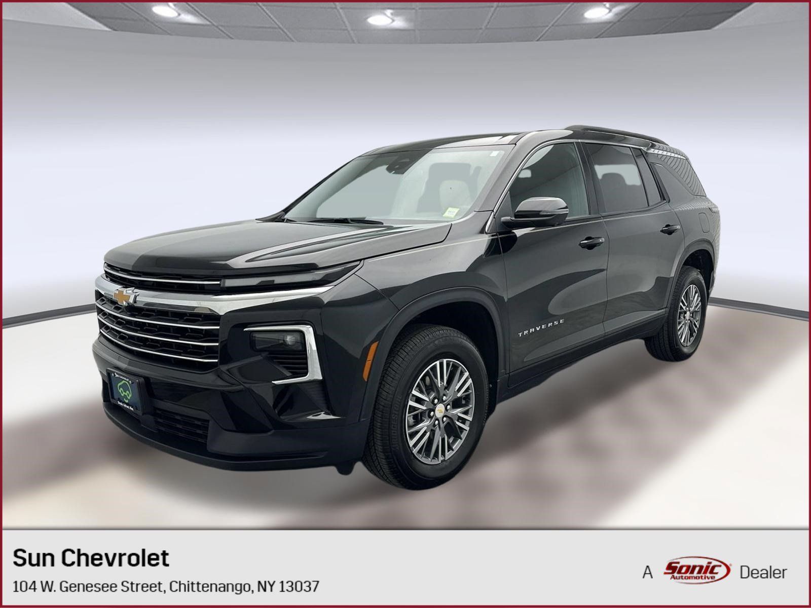 Certified 2025 Chevrolet Traverse LT w/ Driver Confidence Package AWD/4WD image 1