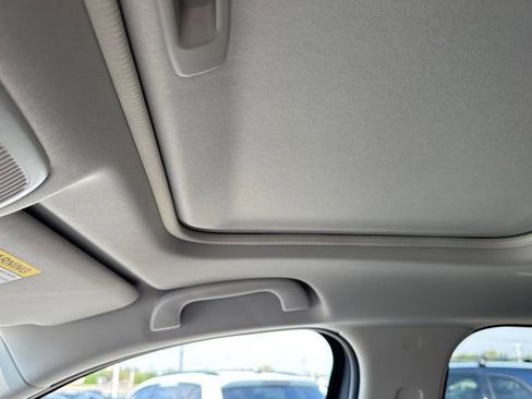 Used 2025 MAZDA CX-5 AWD 2.5 S w/ Preferred Package image 14