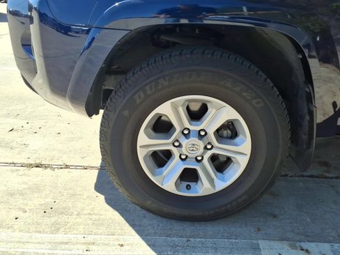 Used 2023 Toyota 4Runner SR5 Premium w/ Moonroof Package AWD/4WD image 5