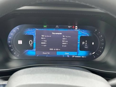 Certified 2026 Volvo XC40 B5 Plus AWD/4WD image 25