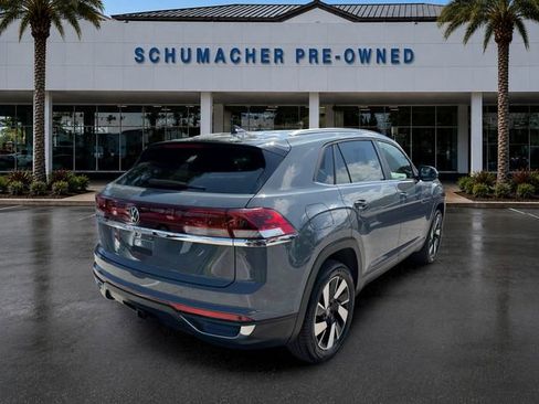 Certified 2026 Volkswagen Atlas Cross Sport SE FWD image 7