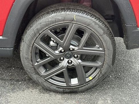 New 2026 Jeep Compass Limited image 18