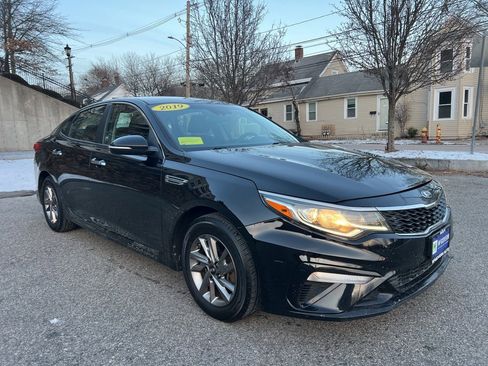 Used 2019 Kia Optima LX image 7