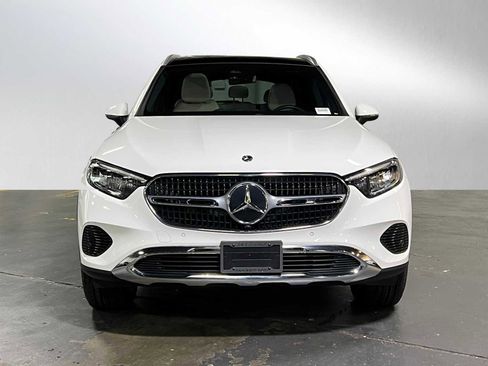 Used 2023 Mercedes-Benz GLC 300 4MATIC image 8