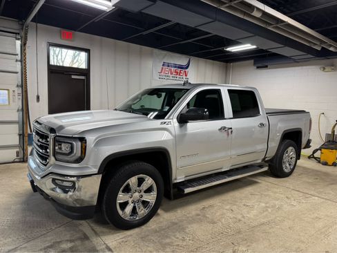 Used 2018 GMC Sierra 1500 SLT image 1