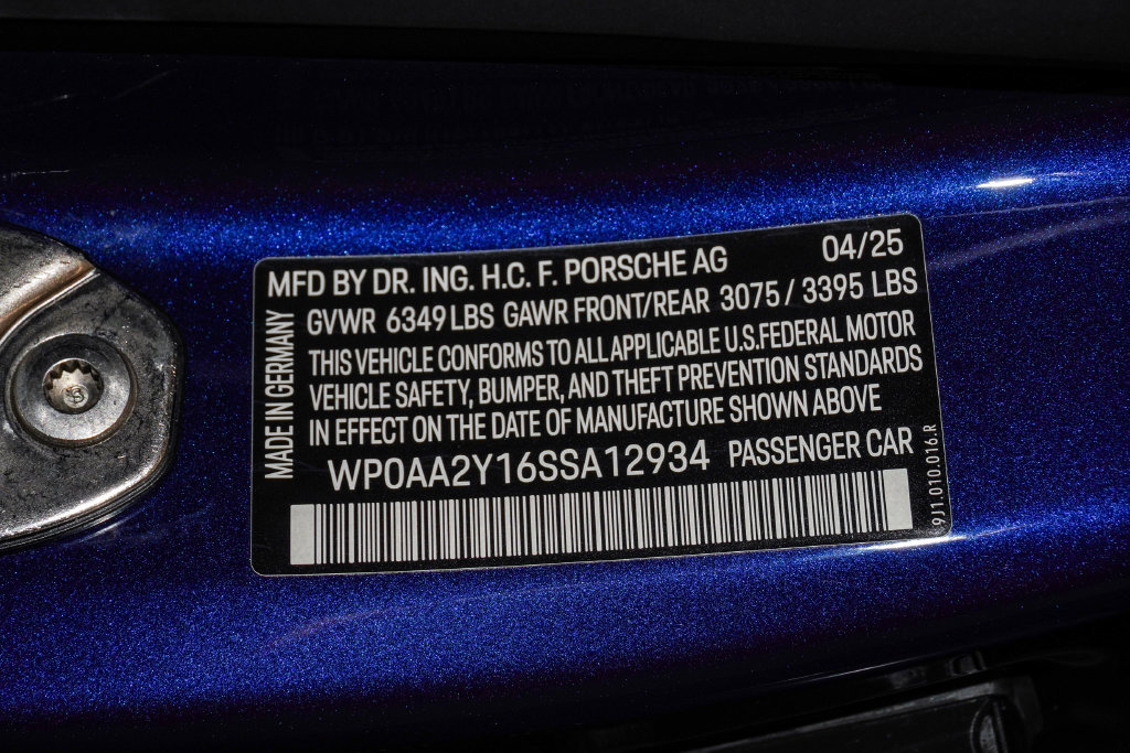 Certified 2025 Porsche Taycan AWD/4WD image 31