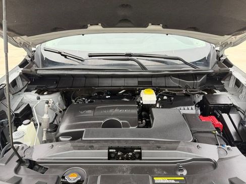 Used 2024 Nissan Pathfinder SL w/ SL Premium Package FWD image 19