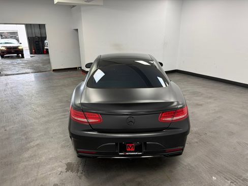 Used 2015 Mercedes-Benz S 550 4MATIC Coupe w/ Sport Package image 10