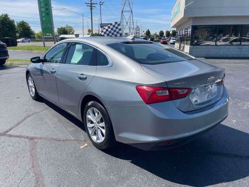Used 2023 Chevrolet Malibu LT FWD image 3