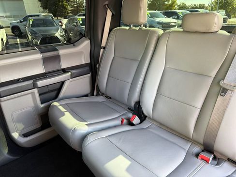 Used 2018 Ford F150 XLT AWD/4WD image 14