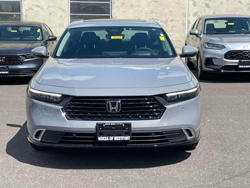 Certified 2025 Honda Accord Touring image 2