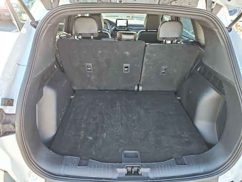 Used 2025 Ford Escape ST-Line image 32