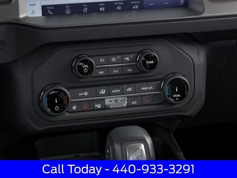 New 2026 Ford Bronco Outer Banks AWD/4WD image 18