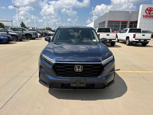 Used 2025 Honda CR-V EX image 2