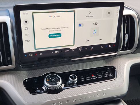 New 2026 Ford Expedition Active RWD image 17