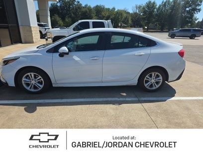 Used 2018 Chevrolet Cruze LT w/ Convenience Package
