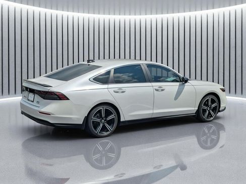 Used 2026 Honda Accord Sport image 5