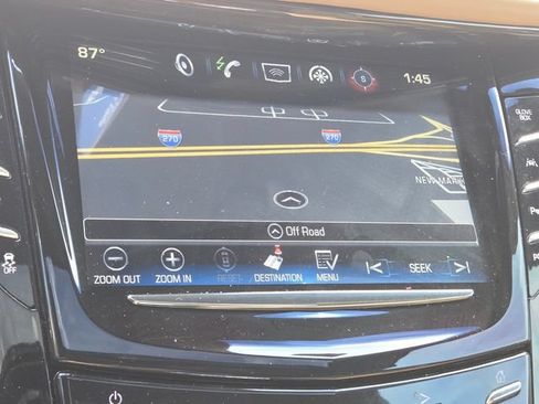Used 2019 Cadillac Escalade Platinum AWD/4WD image 4