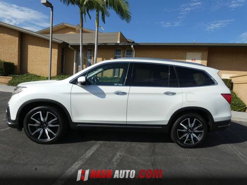 Used 2019 Honda Pilot Touring image 14