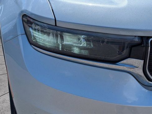 Used 2022 Jeep Grand Cherokee L Limited image 9