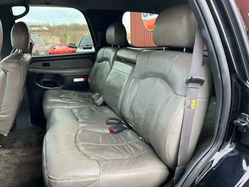 Used 2002 Chevrolet Tahoe Z71 image 50