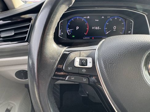 Used 2019 Volkswagen Jetta SEL FWD image 28