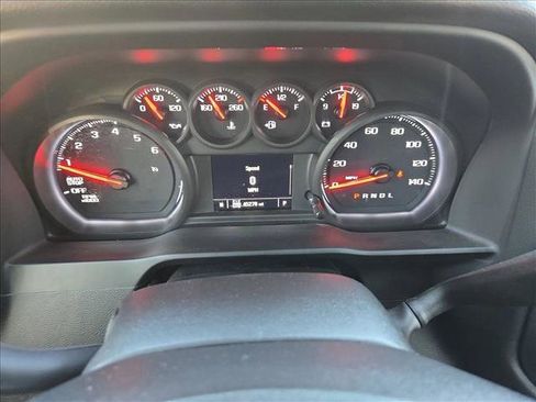 Used 2023 Chevrolet Silverado 1500 Custom image 10