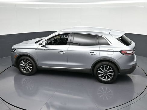 Used 2021 Lincoln Nautilus FWD image 29