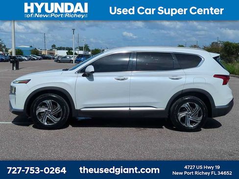 Certified 2021 Hyundai Santa Fe SEL w/ Cargo Package FWD image 2