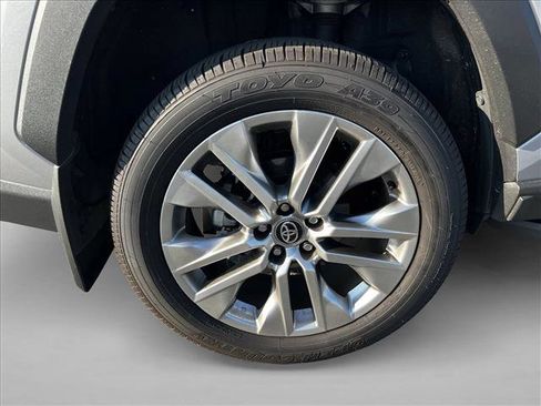 Certified 2025 Toyota RAV4 XLE Premium image 26