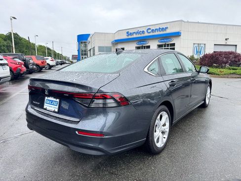 Used 2025 Honda Accord LX image 6