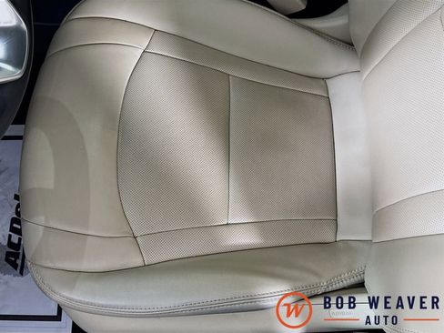 Used 2023 Buick Enclave Essence w/ Experience Buick Package AWD/4WD image 24