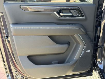 New 2026 GMC Yukon XL Elevation w/ Elevation Premium Package