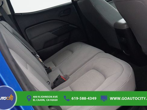 Used 2018 Chevrolet Colorado W/T w/ WT Convenience Package RWD image 13
