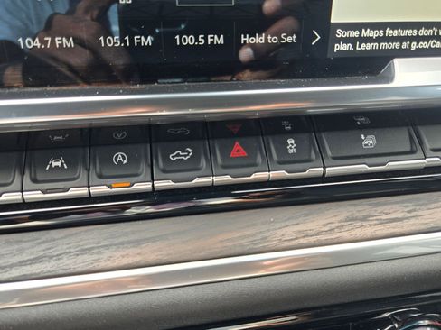 Used 2024 GMC Sierra 1500 SLT image 29