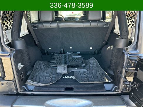 Used 2014 Jeep Wrangler Unlimited Sport image 22