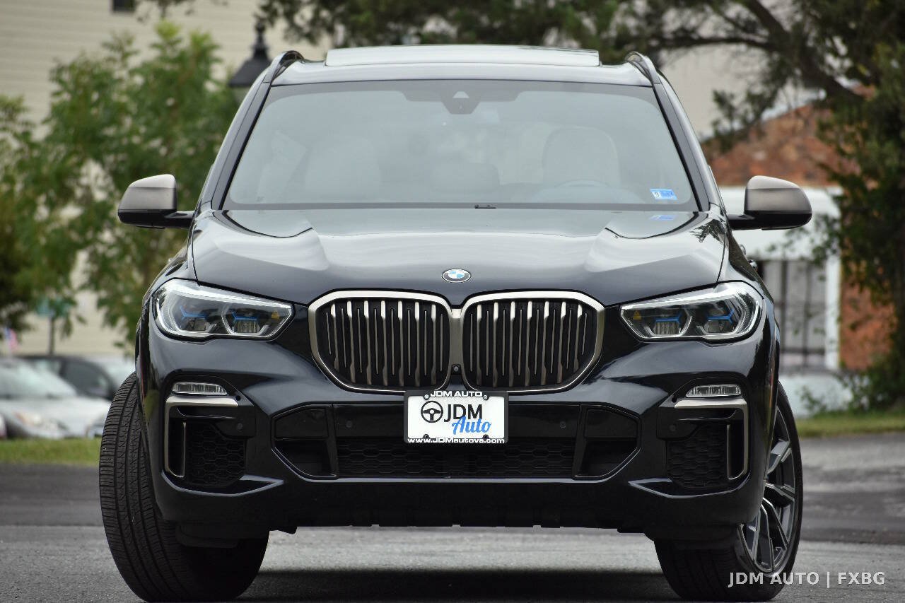 Used 2020 BMW X5 M50i w/ Executive Package AWD/4WD image 3