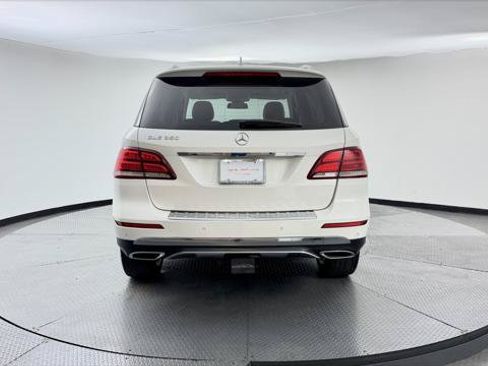 Used 2018 Mercedes-Benz GLE 350 w/ Premium 1 Package image 7
