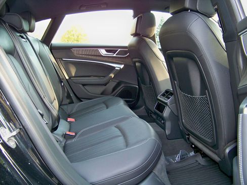 Used 2022 Audi A7 3.0T Premium Plus image 31