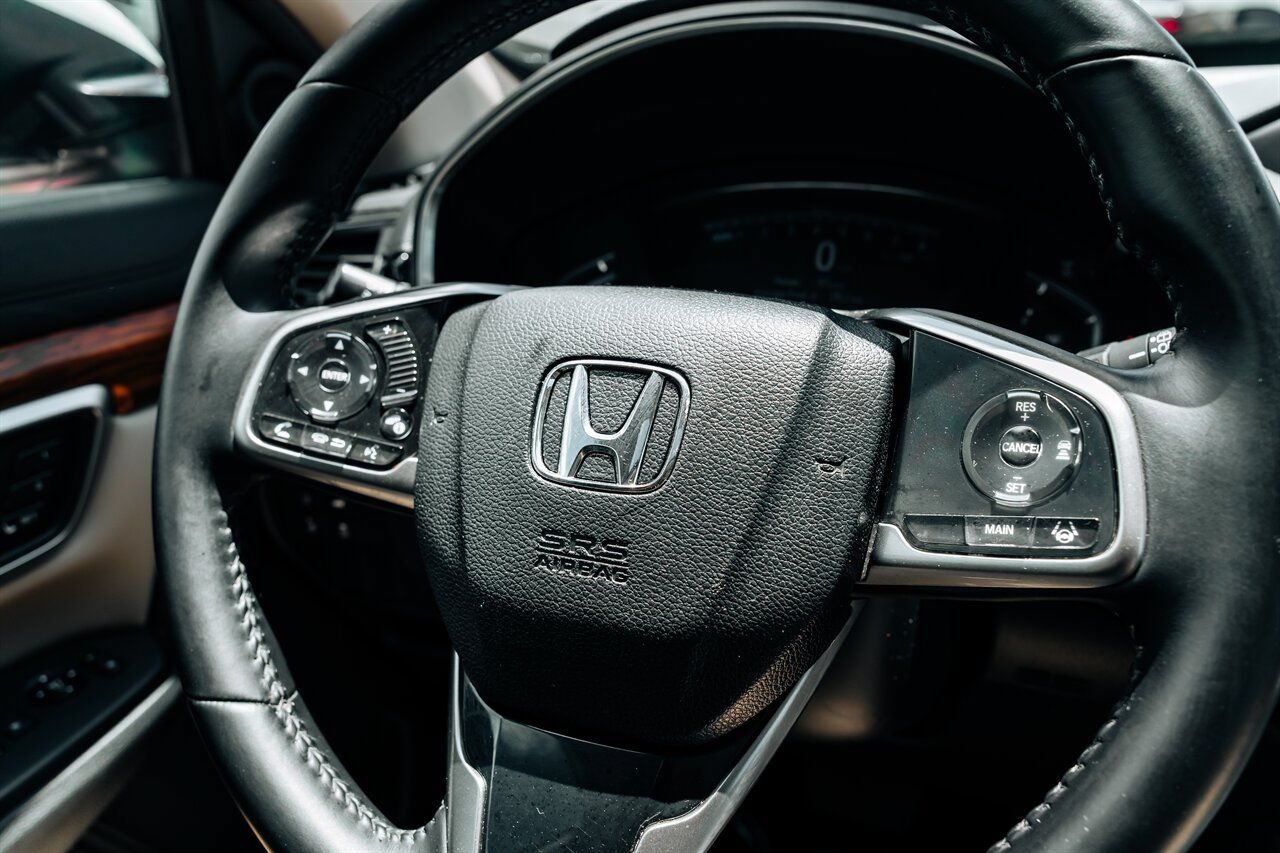 Used 2017 Honda CR-V Touring image 27