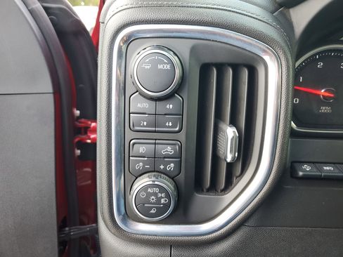 Used 2020 Chevrolet Silverado 2500 High Country w/ Z71 Off-Road Package image 26