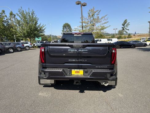 Used 2024 GMC Sierra 3500 Denali Ultimate AWD/4WD image 8