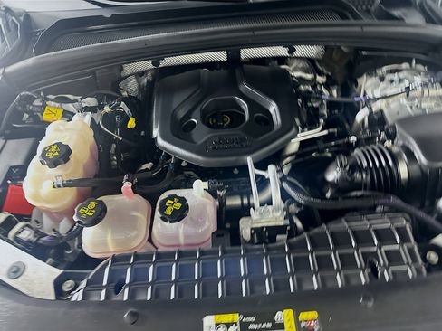 Used 2022 Jeep Grand Cherokee Limited 4xe image 33