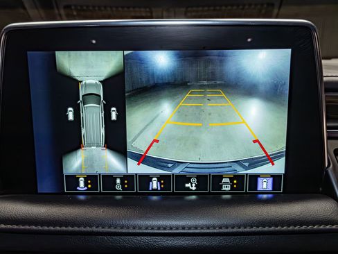 Used 2023 Chevrolet Tahoe High Country image 18