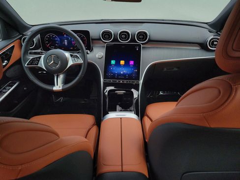 Certified 2025 Mercedes-Benz C 300 Sedan image 9