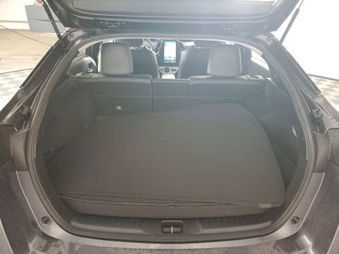 Used 2017 Toyota Prius Prime Advanced image 32