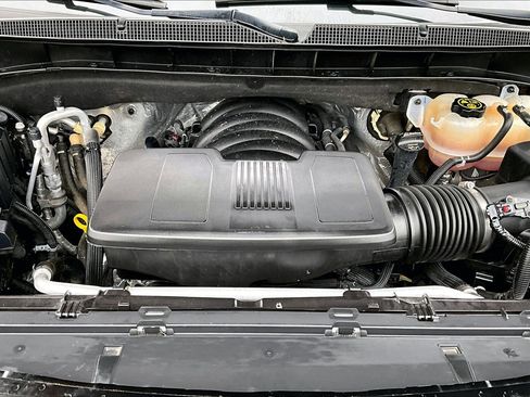 Used 2024 Chevrolet Tahoe Z71 w/ Z71 Off-Road Package image 10